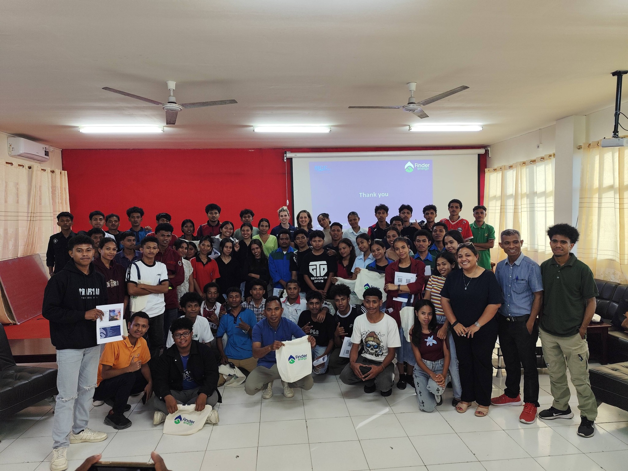 Seminariu Environmental Impact Assessment (EIA) and Career Opportunities